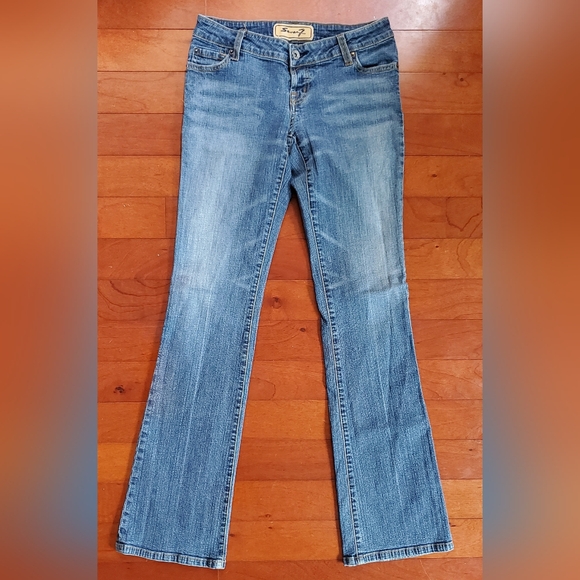 Seven7 Super Low Stretch Jeans Size 28 - Picture 1 of 8